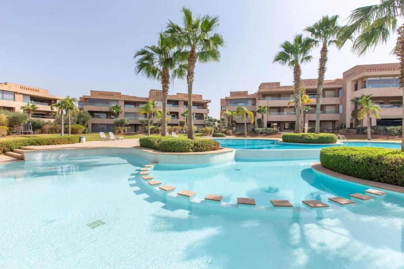 Appartement Heavenly Setting At Prestigia Pool *